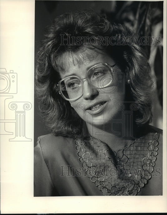 1987 Press Photo Barb Wolf A Wisconsin Olympics Coach - mja39763-Historic Images