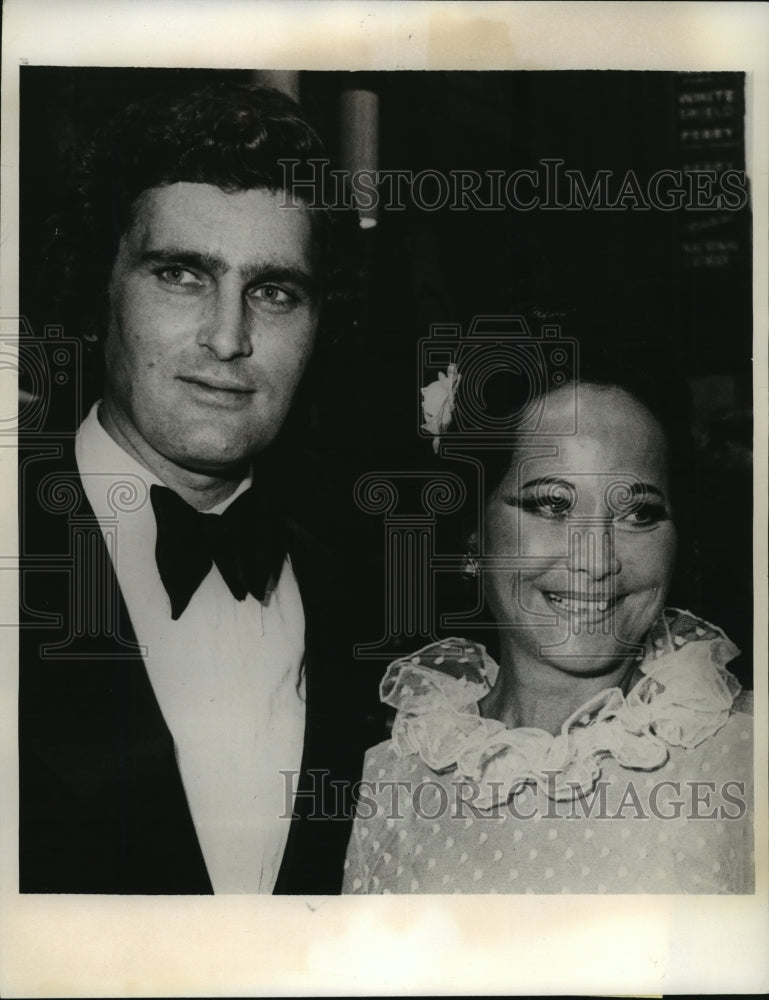 1973 Press Photo Robert Wolders, co-star, are on hand for the Premier "Interval"-Historic Images