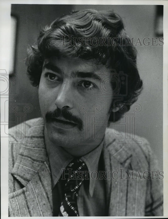 1972 Press Photo Attorney Robert Blondis co-ordinator at Legal Services-Historic Images
