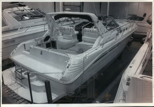 1994 Press Photo Sea Ray boat display at the Milwaukee Boat Show - mja40031 - Historic Images