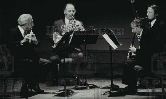 1980 Press Photo 4 members of the Woodwind Arts Quintet perform at Pabst Theater-Historic Images