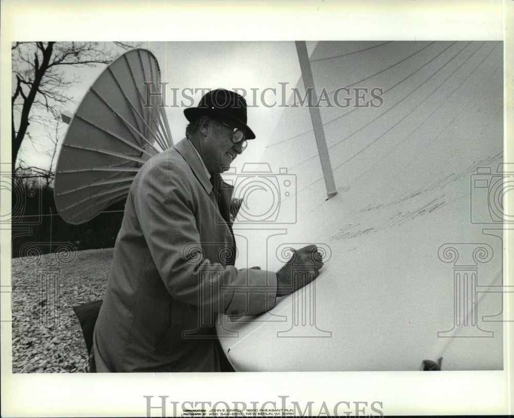 1984 Press Photo David F. Nelson, President of Wisconsin Bell - mja40896 - Historic Images