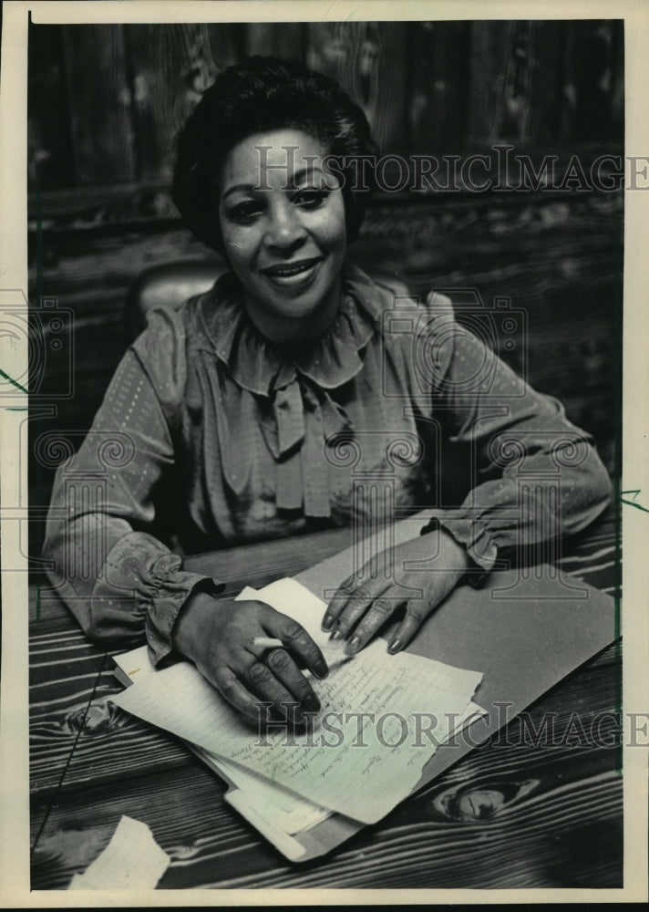 1986 Press Photo Mildred I. Savage, Milwaukee Secretary for 20 years - mja41340 - Historic Images
