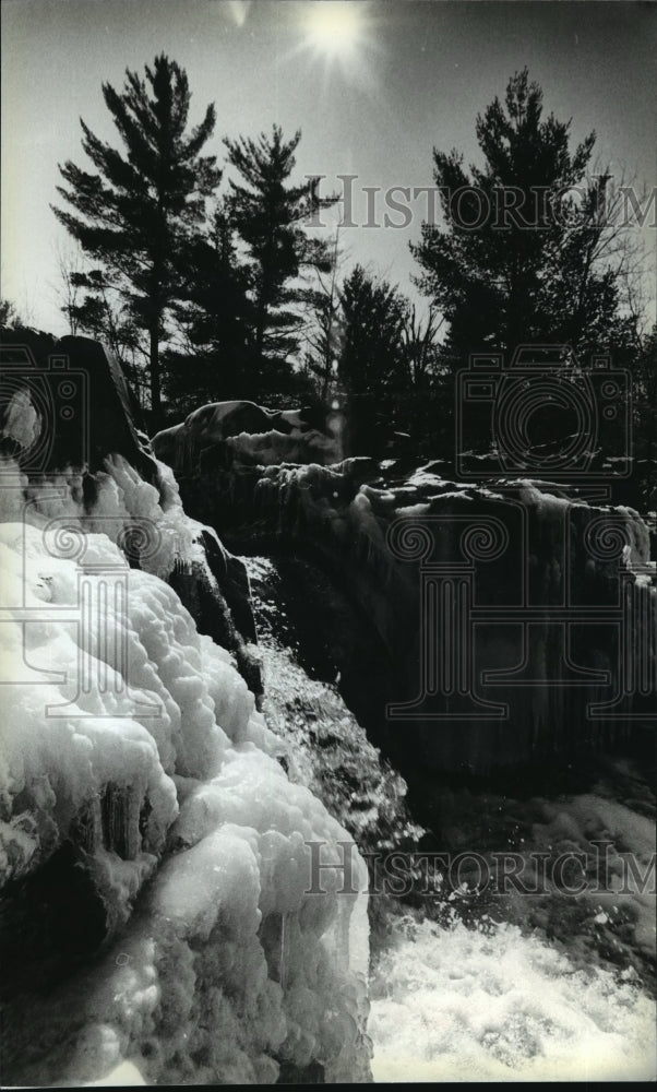 1983 Press Photo Wisconsin Rivers-Trees At Eau Claire River Dells - mja41369-Historic Images