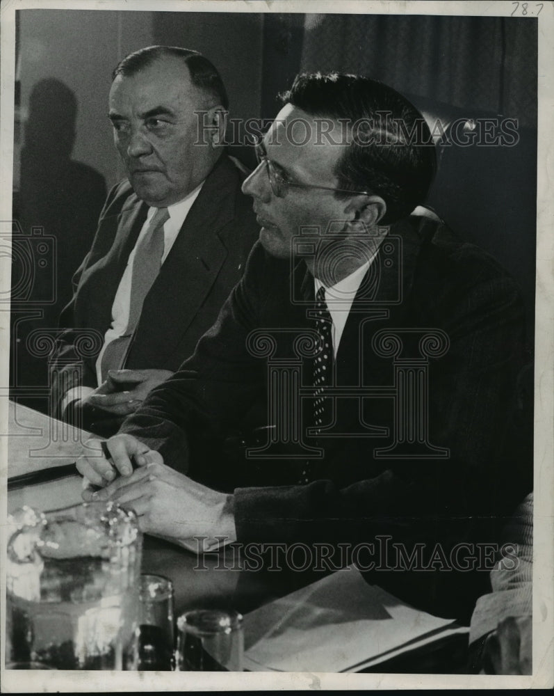 1938 Press Photo Mayor Frank Fedler and AUguss Reisiveher - mja41575-Historic Images