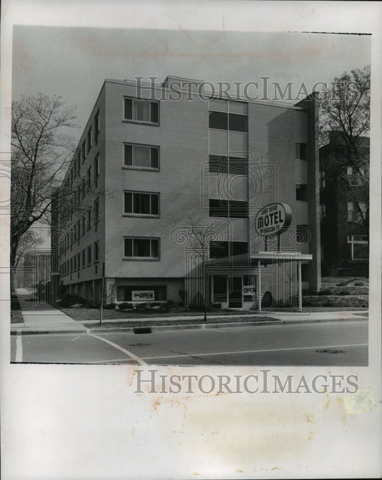 1959 Press Photo The Lake Shore Motel In Downtown Milwaukee - mja42712 - Historic Images
