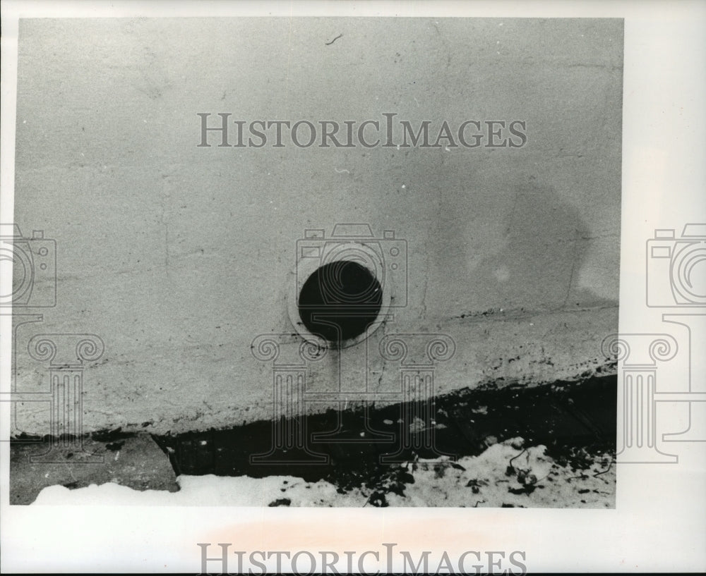 1989 Press Photo Edward Zarnov home where four people died of Carbon Monoxide - Historic Images