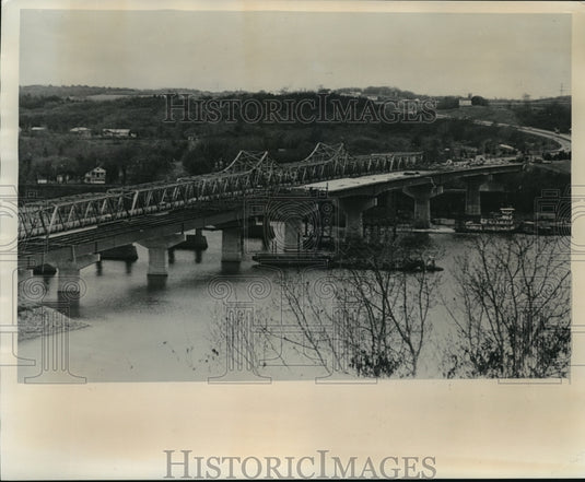 1972 Press Photo Wisconsin-New Interstate 94 Bridge on Hudson nears completion-Historic Images
