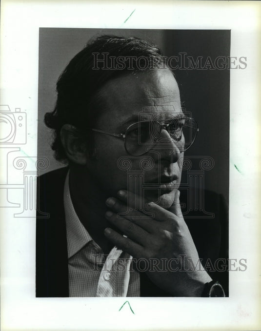 1983 Press Photo Ehud Ya'ari Israeli Television Journalist - mja43749 - Historic Images