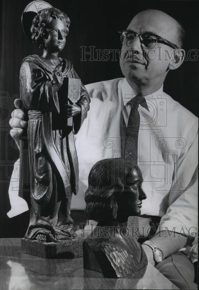 1962 Press Photo Tony Bertagnolli, Expert Wood Turner And Wood Carver-Historic Images