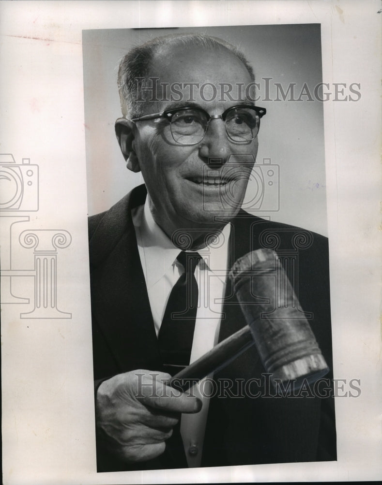 1962 Press Photo Herbert E. Lampe of The Milwaukee County Safety Commission-Historic Images