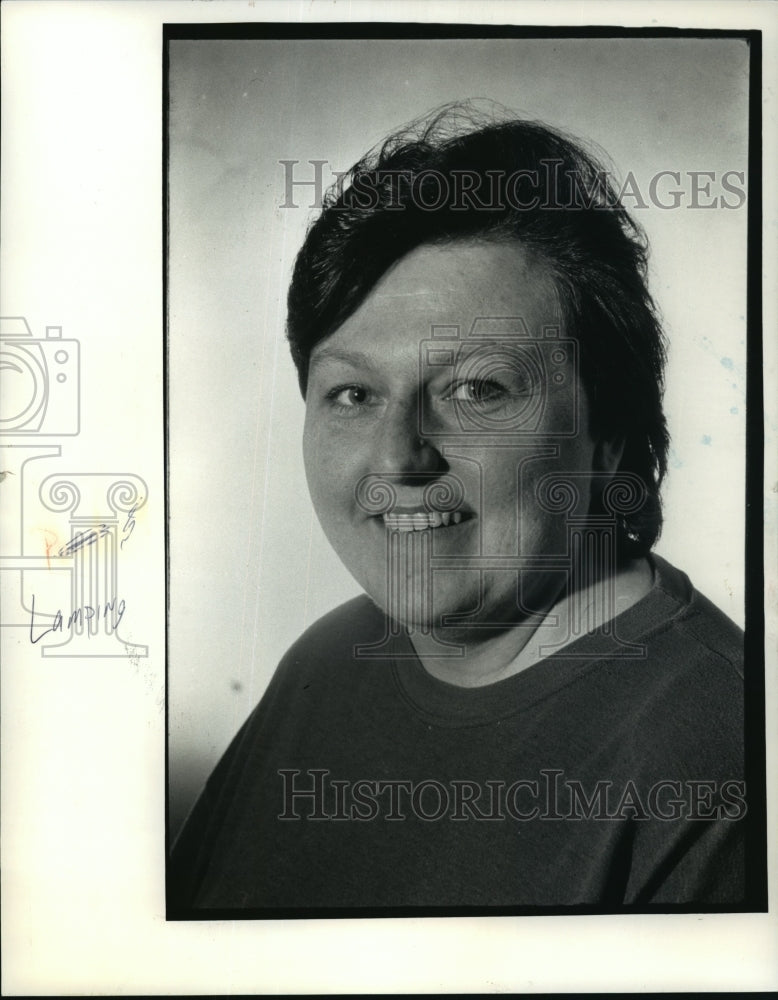 1992 Press Photo Diane Lamping-Waukesha County Board 6th District Candidate-Historic Images