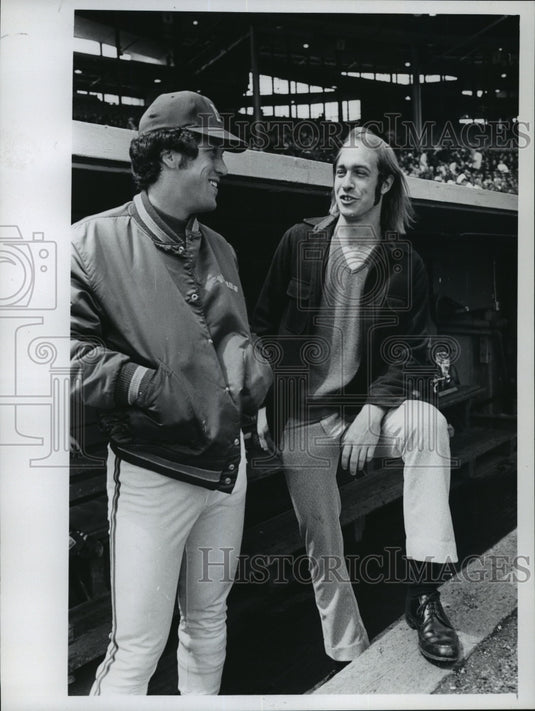 1974 Press Photo Journal Sports Writer, Kevin Lamb - mja44129-Historic Images