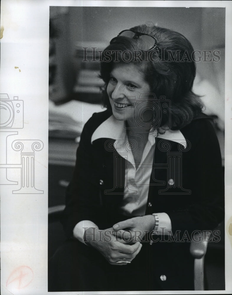 1976 Press Photo Karen Lamb talks about being a First Lady - mja44147-Historic Images