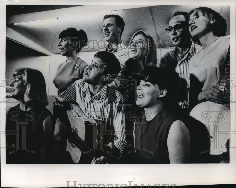 1965 Badger Balladiers singing of Wisconsin&#39;s past at the fair - Historic Images