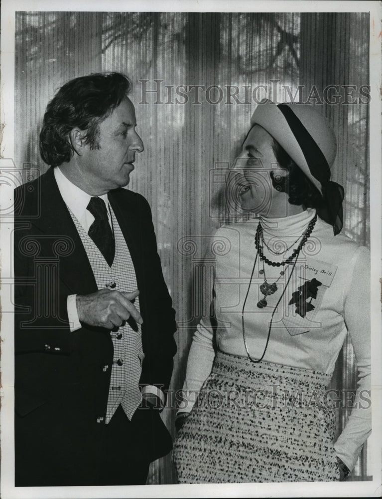 1974 Press Photo Ralph Black With Mrs. Martin Brill At Milwaukee Symphony Lunch-Historic Images