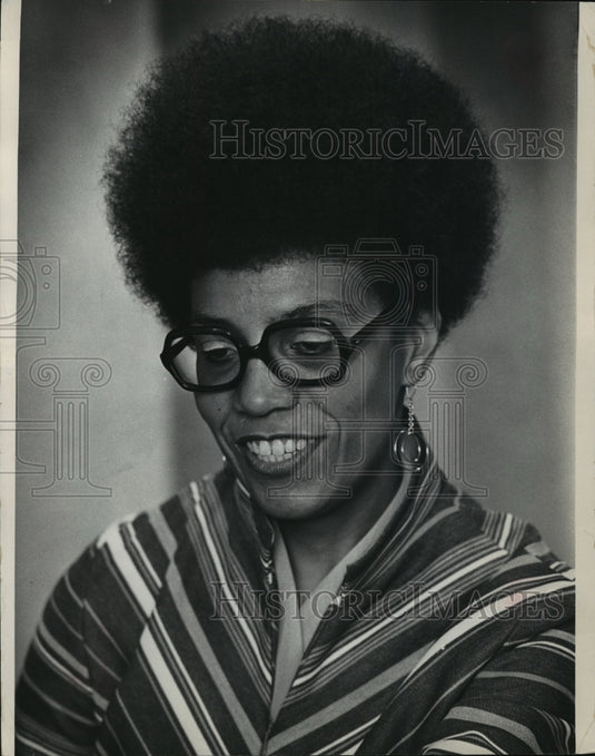 1974 Press Photo Lauri Wynn, president of the Wisconsin Education Council - Historic Images