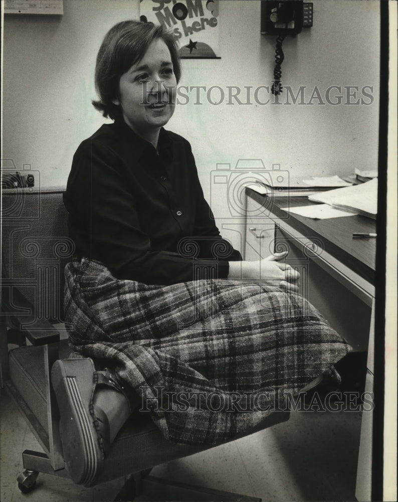 1980 Press Photo Assistant Professor Janet Boles - Historic Images
