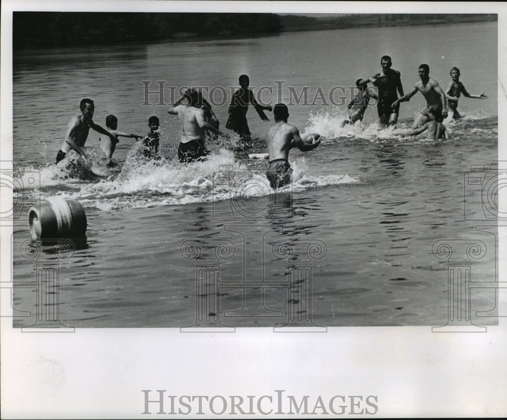 1964 Press Photo Camp Nilewin Boy&#39;s Swimming Session - mja49092 - Historic Images