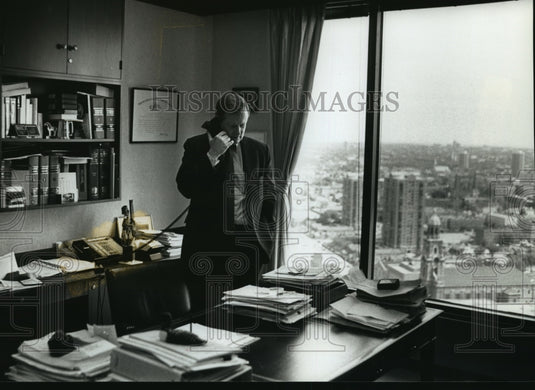 Press Photo Michael "Mike" Bolger-Medical College of Wisconsin President-Historic Images