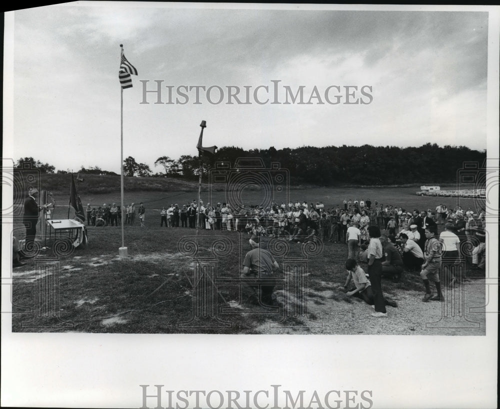 1972 Press Photo Camp Journal - Historic Images