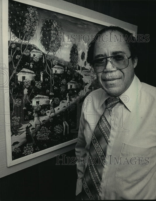 1986 Press Photo Etzer Chicoye, Director of Research at Miller Brewing Company - Historic Images