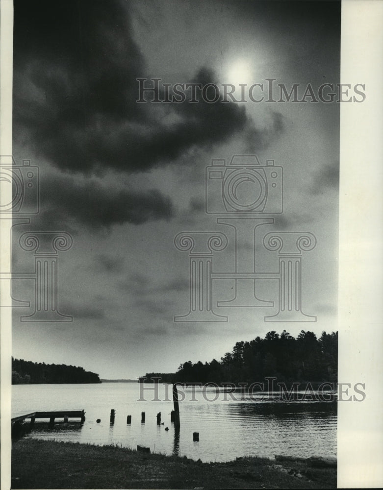 1985 Press Photo Legend Lake - Historic Images