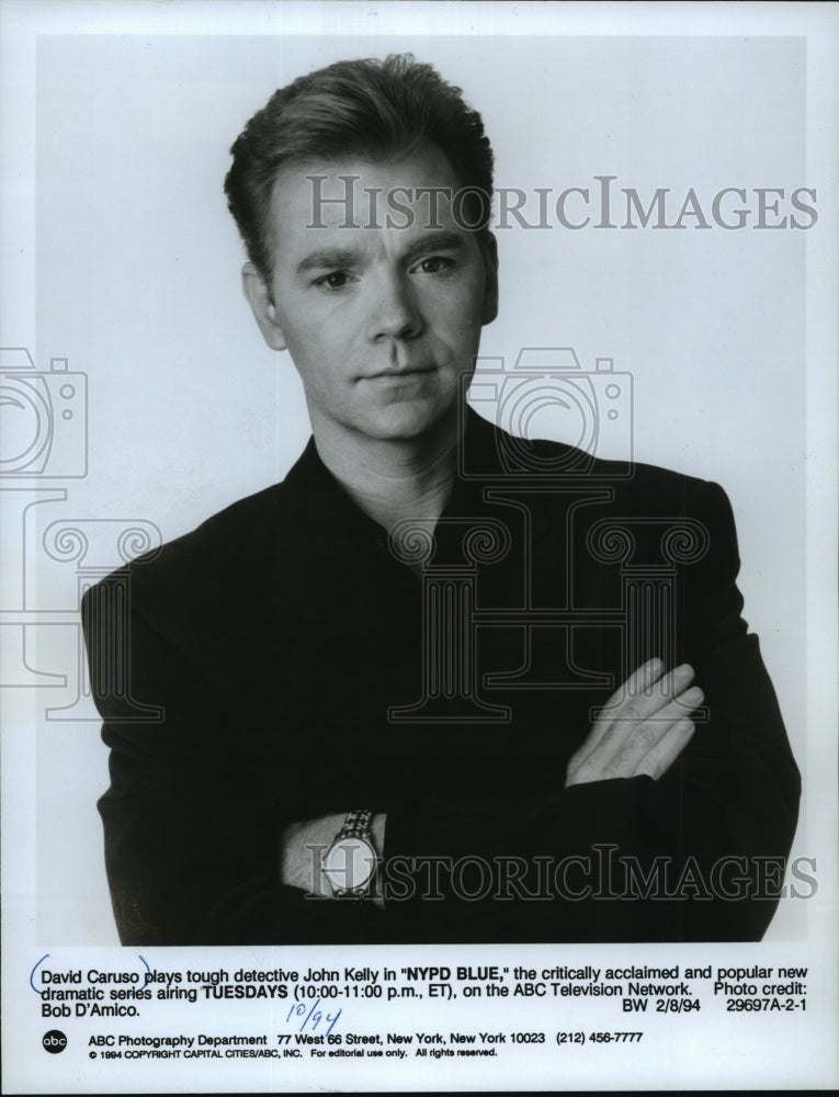 1994 David Caruso plays a tough detective in "NYPD Blue" on ABC-TV - Historic Images