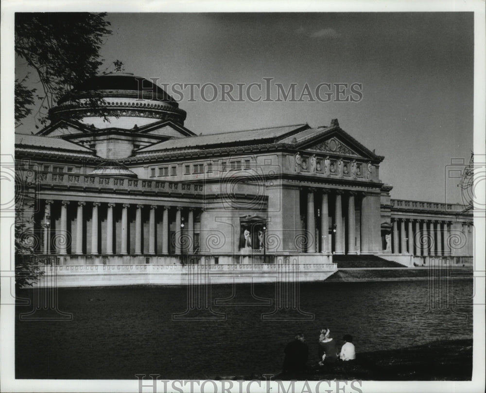 1983 Press Photo Museum of Science and Industry is a Good Place to Explore - Historic Images
