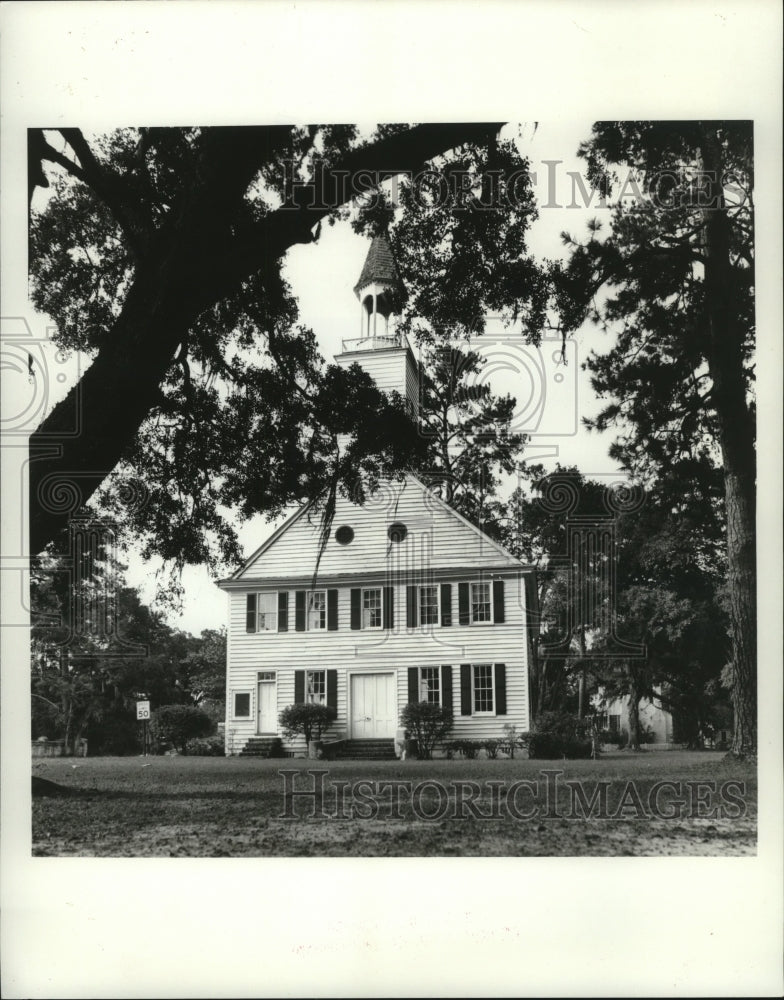 1987 Press Photo Midway Church at Midway Old Georgia Slave Gallery Church Pulpit - Historic Images