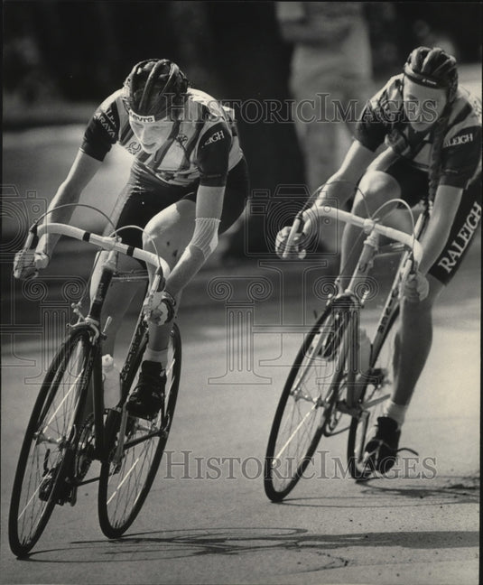 1984 Press Photo Connie Carpenter During Bicycle Racein Ripon, Wisconsin - Historic Images
