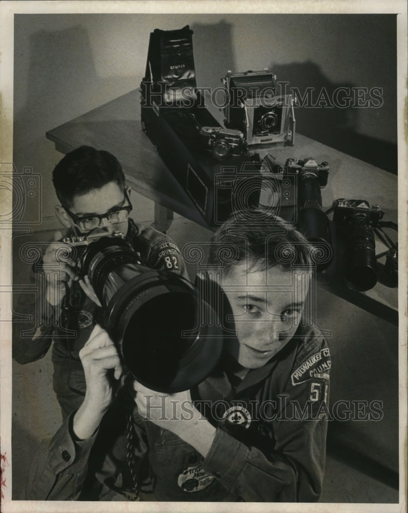 1964 Press Photo Boy Scouts worked toward their merit badges at Scout Clinic-Historic Images