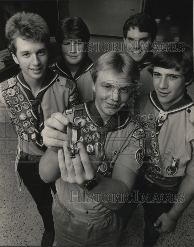 1984 Press Photo New Eagle Scouts being recognized by a Troop 837 Court of Honor-Historic Images