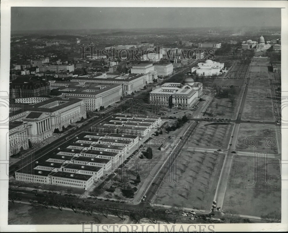 1942 Press Photo Temporary Government Buildings in Washington D.C. - mja53548 - Historic Images