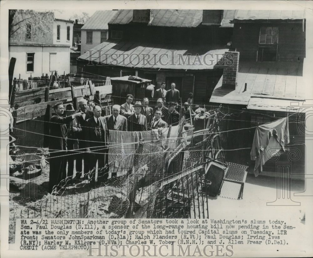 1949 Press Photo A Group of Senators in the Slums of Washington D.C. - Historic Images