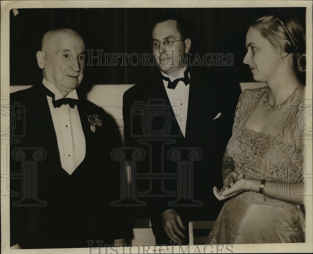 1938 Press Photo Emil Blatz and Arthur K. Hellerman, President of the Cosmo Club - Historic Images