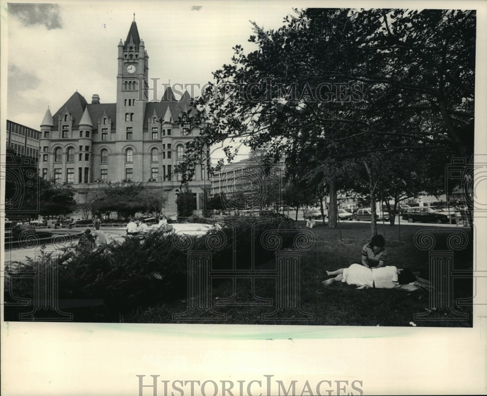 1984 Press Photo Saint Paul Minnesota a nice place to visit - mja53904-Historic Images