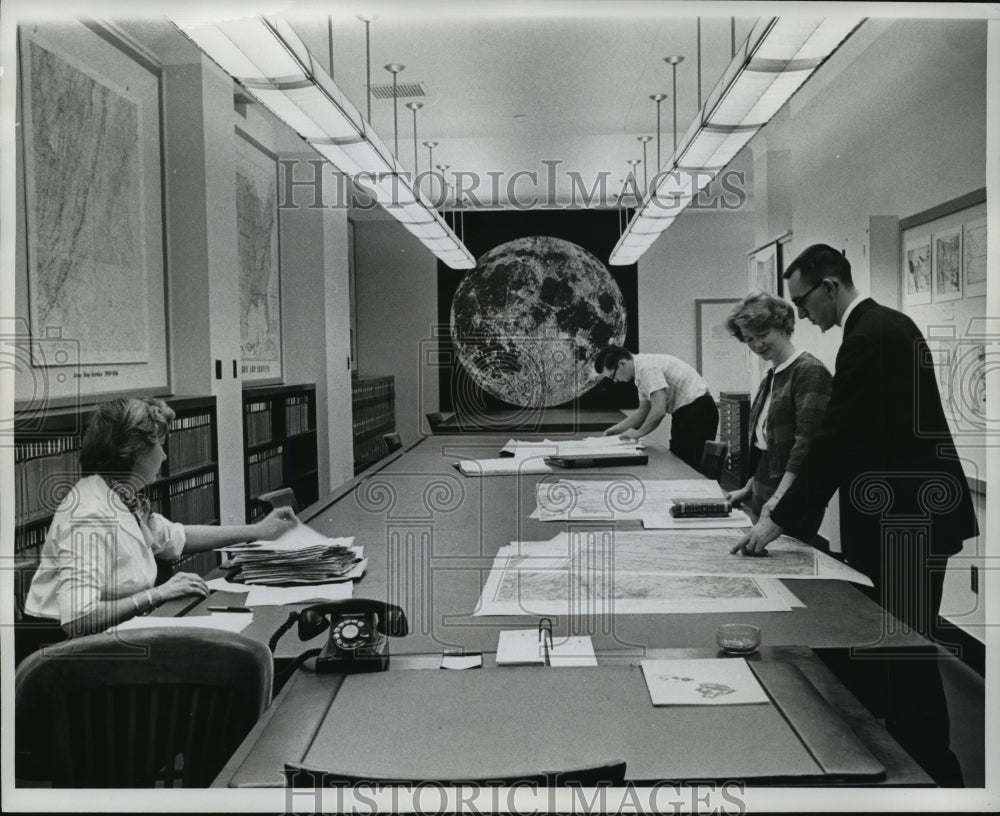 1963 Press Photo Cartographic Search Room in Washington, D.C. - mja53980-Historic Images