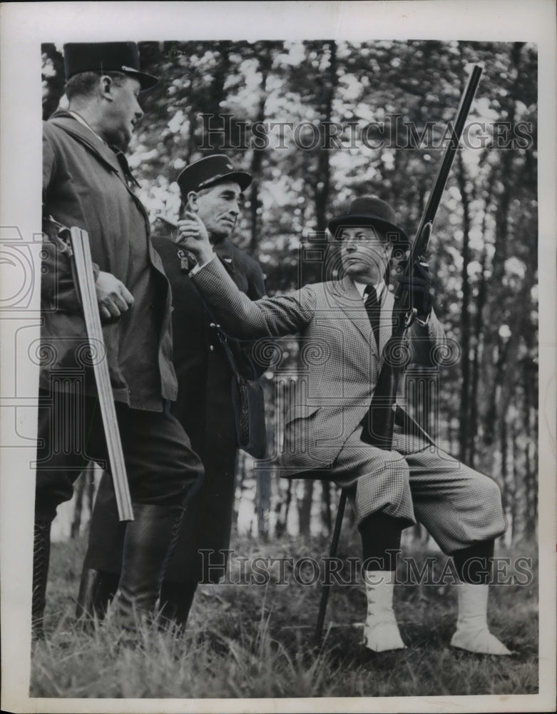 1950 Press Photo David Bruce, United States Ambassador to France, Hunting - Historic Images