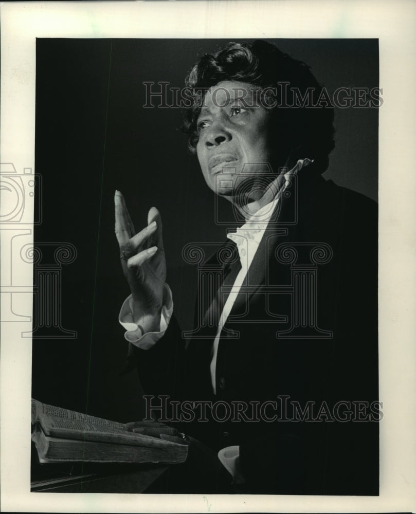 1985 Press Photo Pearl Brumfield, Religous Leader, Milwaukee, Wisconsin - Historic Images