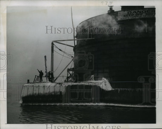 1947 Press Photo Crib for Chicago's Water Supply on Lake Michigan - mja54872 - Historic Images