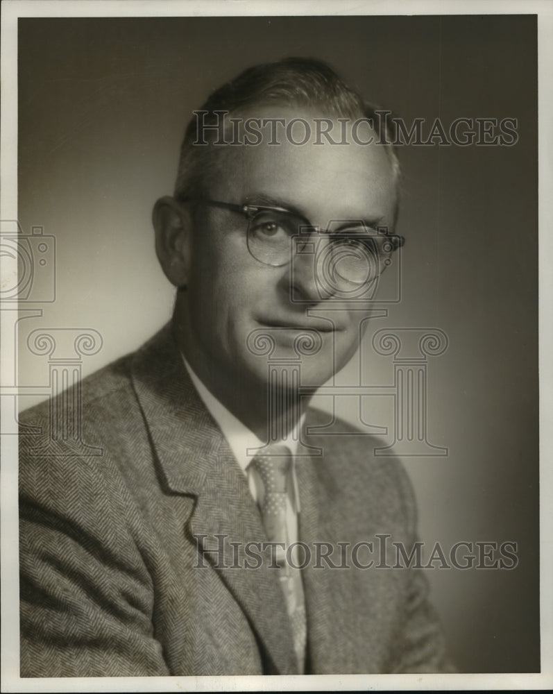 1957 Press Photo Gordon E. Brown Ampco Metal, Incorporated - mja55410- Historic Images