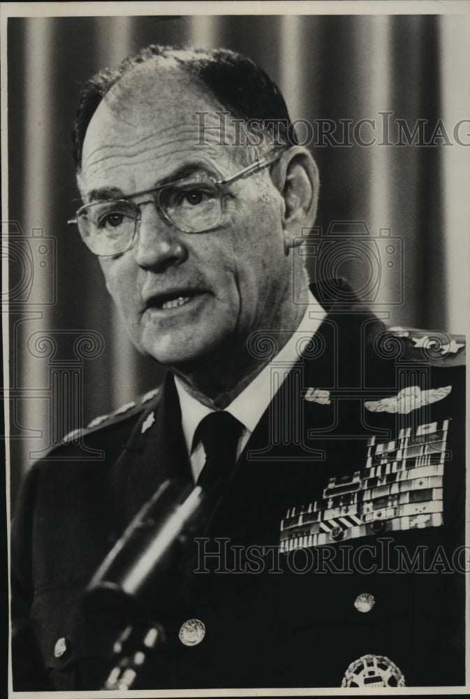 1976 Chairman Of The Joint Chiefs Of Staff General George S. Brown - Historic Images