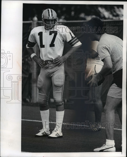 David Whitehurst's Playing Status Uncertain After Shoulder Injury - Historic Images