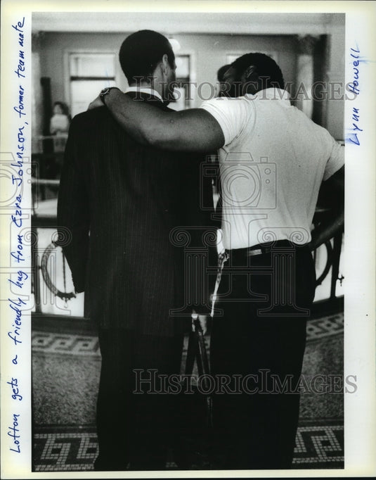1987 Press Photo James Lofton & Ezra Johnson attend trial in Brown County - Historic Images