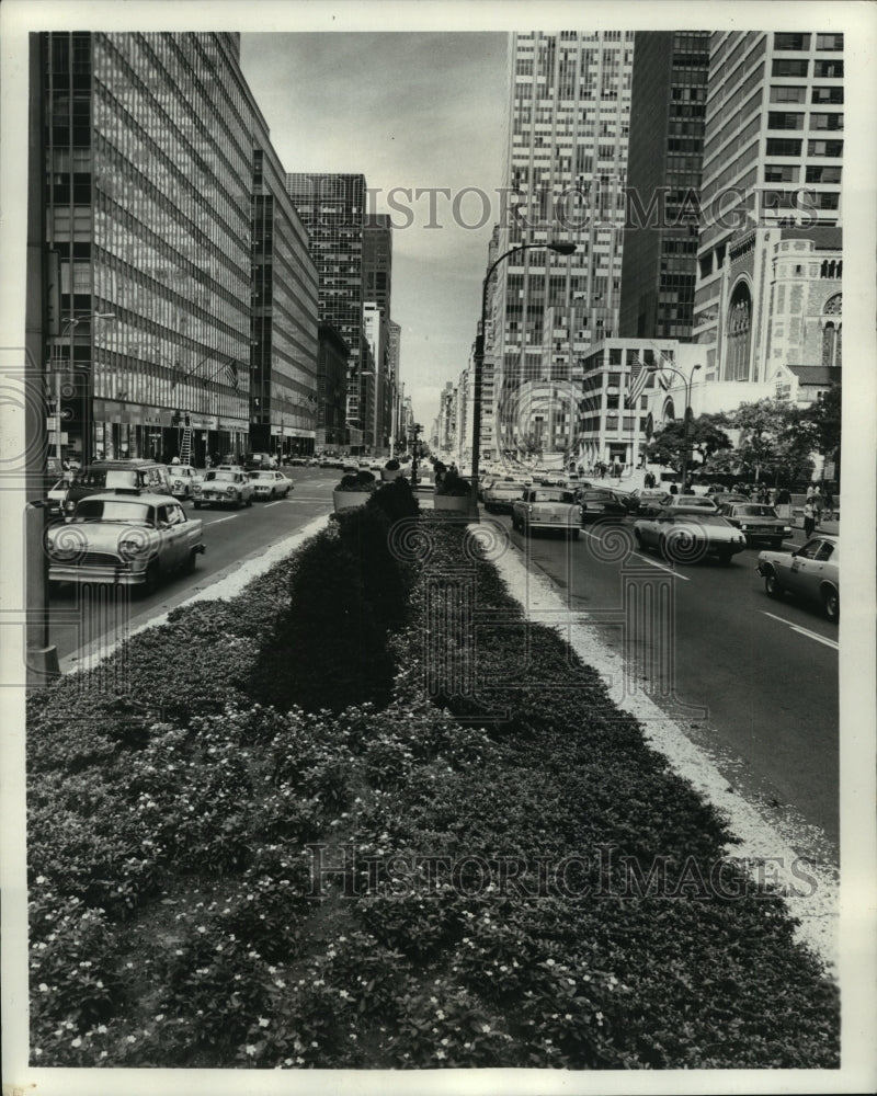 1975 Press Photo Park Ave New York&#39;s main traffic arteries. - mja56780-Historic Images