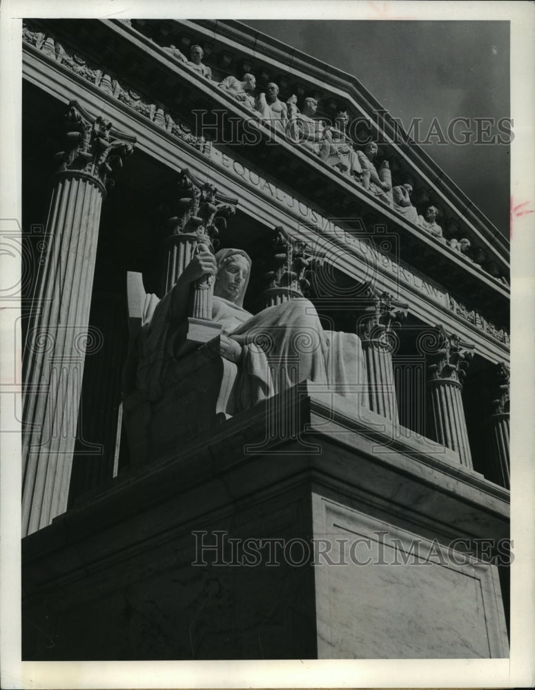 1941 United States Supreme Court Building in Washington D.C. - Historic Images