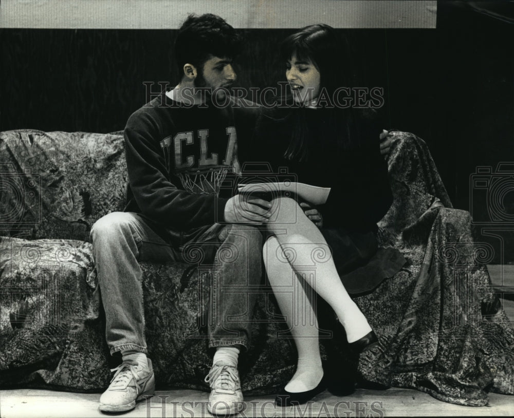1993 Press Photo Brookfield Students Mike Sgarlata and Julie Gonnering Rehearse-Historic Images