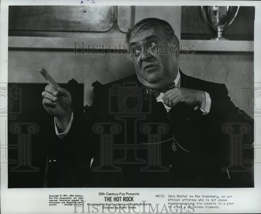 1971 Zero Mostel as Abe Greenberg in &quot;The Hot Rock&quot;  - Historic Images