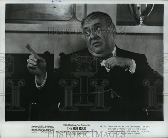 1971 Zero Mostel as Abe Greenberg in "The Hot Rock"  - Historic Images